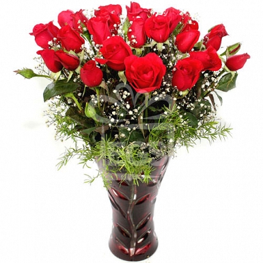 Velvet Red Roses in Vase