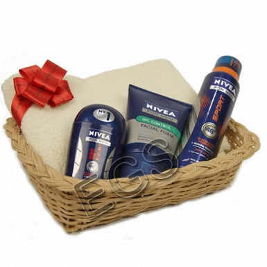 Special Nivea Gift Set delivery to Pakistan